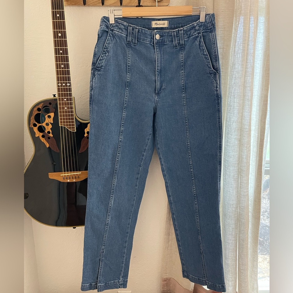 Madewell Perfect Vintage Straight Jean w seams + slit at ankle